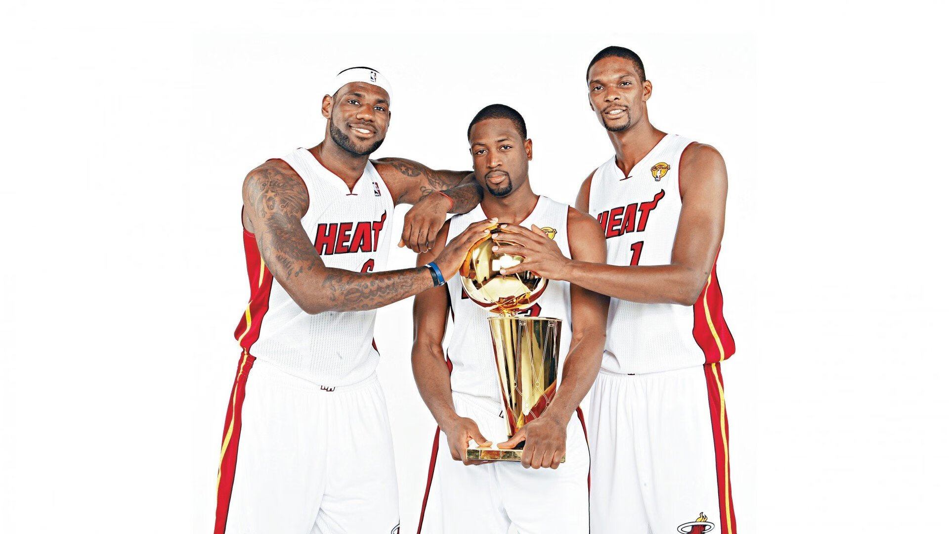 灰熊最后一秒绝杀，现场气氛爆棚，灰熊袭击死亡视频